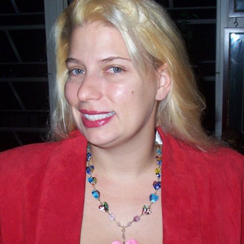 Meet your Posher, Alexis